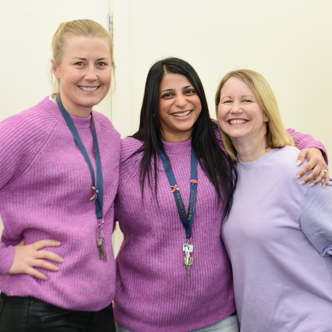 TheKnoxSchool's tweet photo. Today is the culmination of a busy Book Week. There are lots of great characters walking around all areas of the campus. It's also "Wear it Purple Day", an annual LGBTIQA+ awareness day for young people. #theknoxschoolaustralia #proudtobelong #WearItPurpleDay https://t.co/qw1AVeNtbH