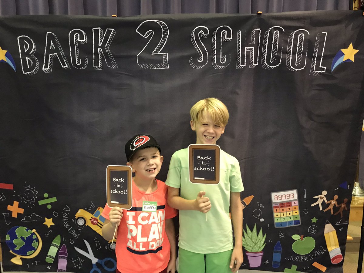 Sarah Peak tweet media