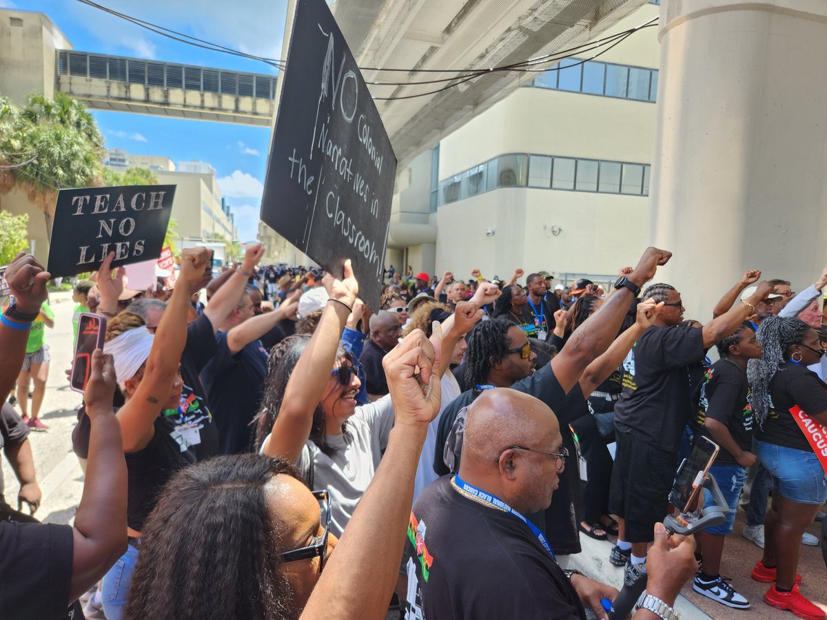 Tequesta Black Star tweet media