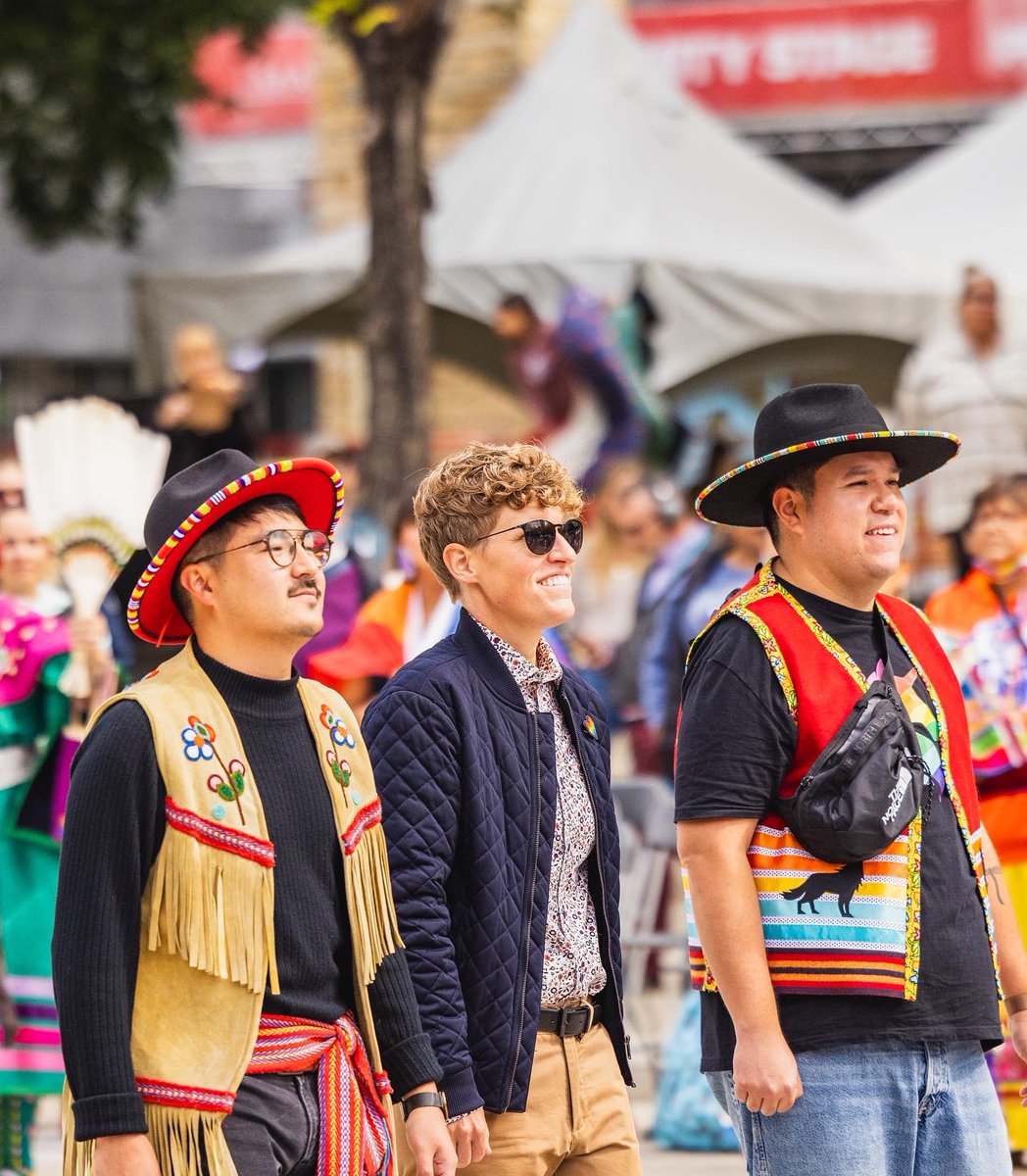 JanisIrwin's tweet photo. I’m not sure I can put into words the feeling of being a part of Alberta’s first ever Two-Spirit Powwow.

And doing so between Alberta’s first two-spirit MP, @DesjarlaisBlake, and Alberta’s first two-spirit MLA, @sipiysis…just incredibly moving.

Representation matters.

🏳️‍⚧️🪶🏳️‍🌈 https://t.co/RLVsLmfiqp