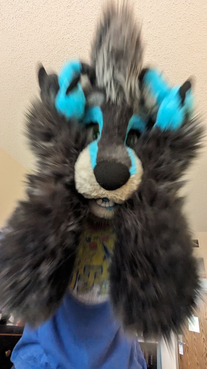 My first connnnn. Love you lu lu <a href="/LunarSFox/">Lunar S. Fox</a>