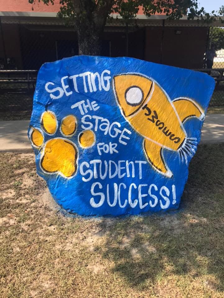 BStan720's tweet photo. Open House was a success! 🐾💙  Looking forward to another amazing year at JW Seabrook! @CumberlandCoSch @SeabrookBobcats https://t.co/3E5vknsbA4