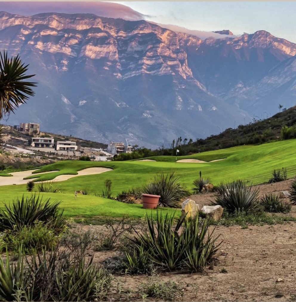 jposada_us's tweet photo. @golfcourses101 What about this… https://t.co/N1KmjupF2Z