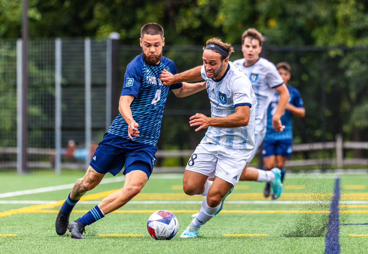 peytonmck's tweet photo. A little rain and seven cards led to a 0-0 finish for the Bobcats against @rhodymsoc.

@QU_MSOC 

📸 for @QUChronicle | @QUChronSports https://t.co/HWONPjWzox