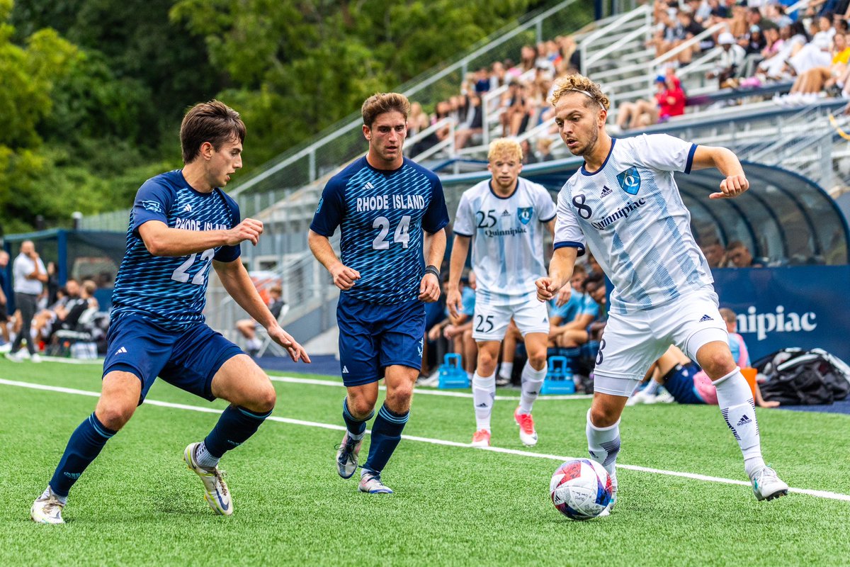 peytonmck's tweet photo. A little rain and seven cards led to a 0-0 finish for the Bobcats against @rhodymsoc.

@QU_MSOC 

📸 for @QUChronicle | @QUChronSports https://t.co/HWONPjWzox