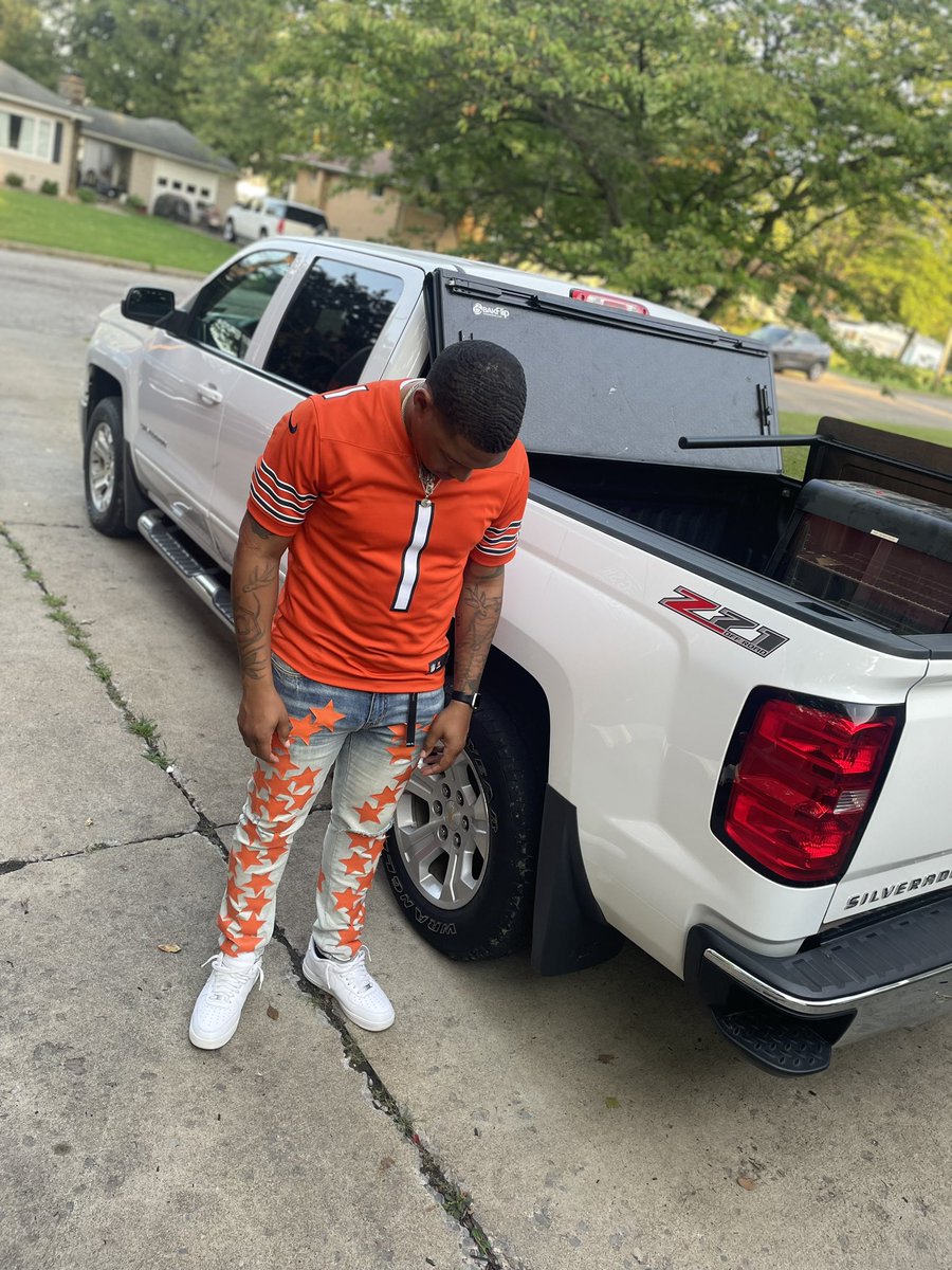 Lou Prime9️⃣ LF3 tweet media