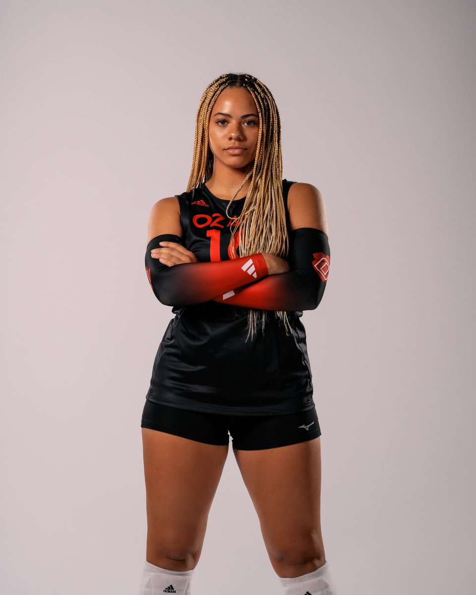 Ashya Thompson tweet media