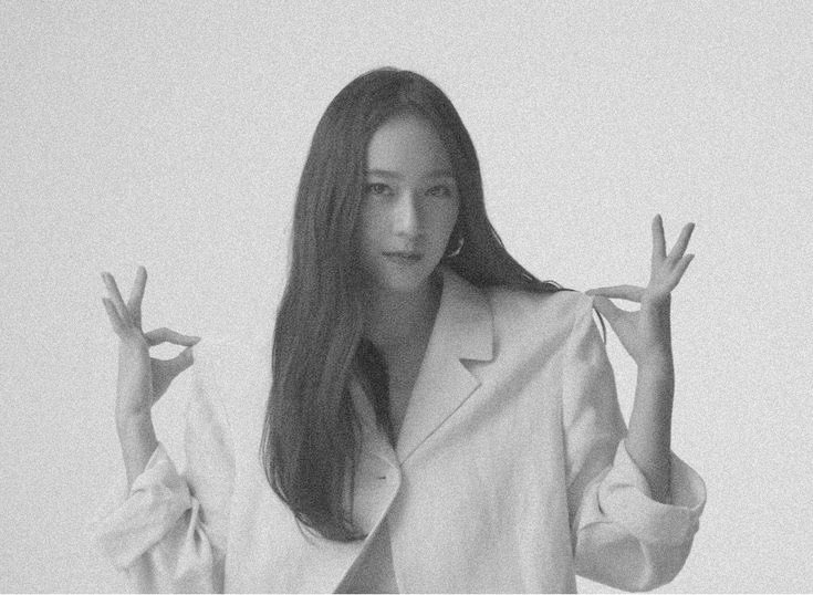 ㅤ  ㅤ 
FLEUR.⠀

Currently grateful for things that came to me and my friends lately, I would like share some happiness through this soiree for OCRP only. Please scroll down! 
ㅤ  ㅤ