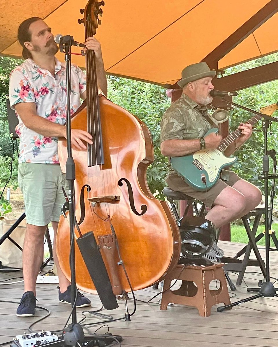 fullpintbeerpgh's tweet photo. We have a great weekend on tap at The Outpost &amp; in the community! Stop by and enjoy your favorite #FullPintBeer!

Fri: The Bad Joints
Sat: Searching for Sebak &amp; Marshall Community Days

#drinklocal #drinkPGH #livemusic #musicpittsburgh #pittsburghcraftbeer https://t.co/1oJxPvOZqh