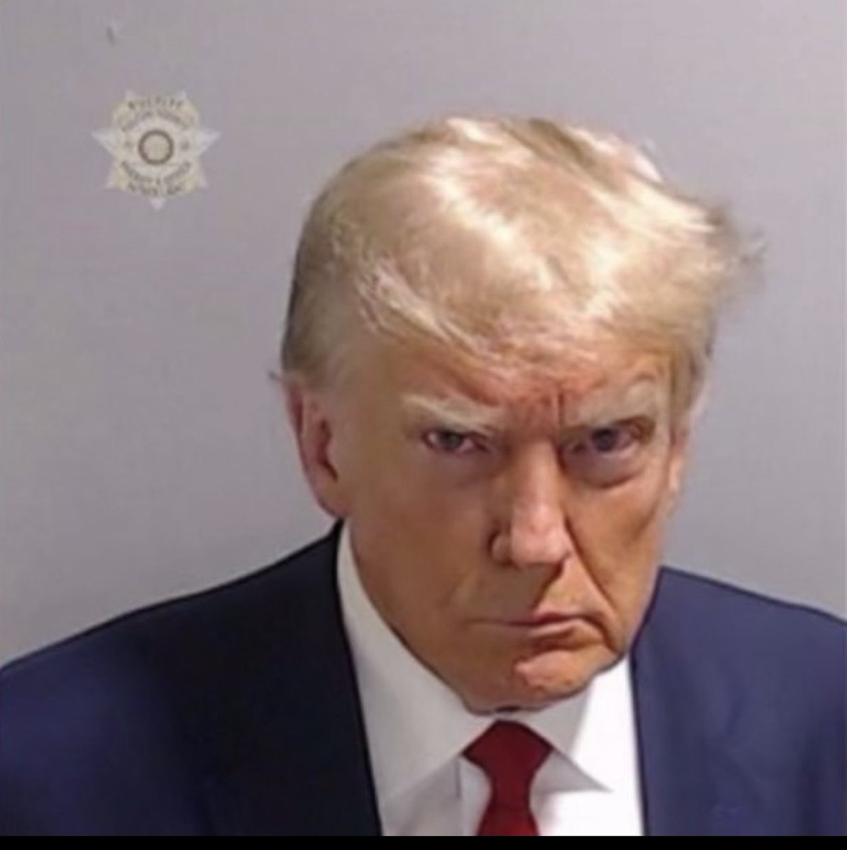 He can’t even take a good fucking mug shot.  #TrumpMugShot #GeorgiaIndictment
