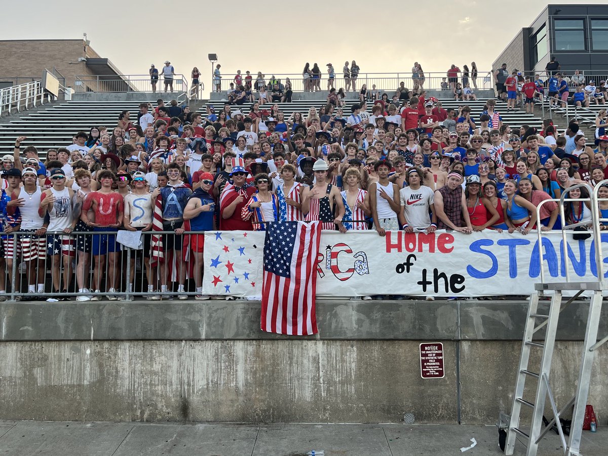 Student section representing tonight ! Lets play some football! #GoBigBlue 
⁦<a href="/AaronBearinger/">Aaron Bearinger</a>⁩ ⁦<a href="/MillardNorthHS/">Millard North HS</a>⁩ ⁦<a href="/MillardNorthFB/">Millard North⚡FB</a>⁩