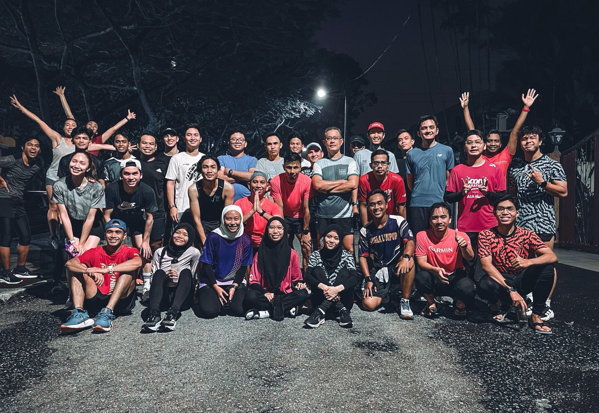 ajezzzzzzz's tweet image. back to Masjid, LHDN and Matrade stretches! another good run today. 

#445AMSession with the early risers 🌞