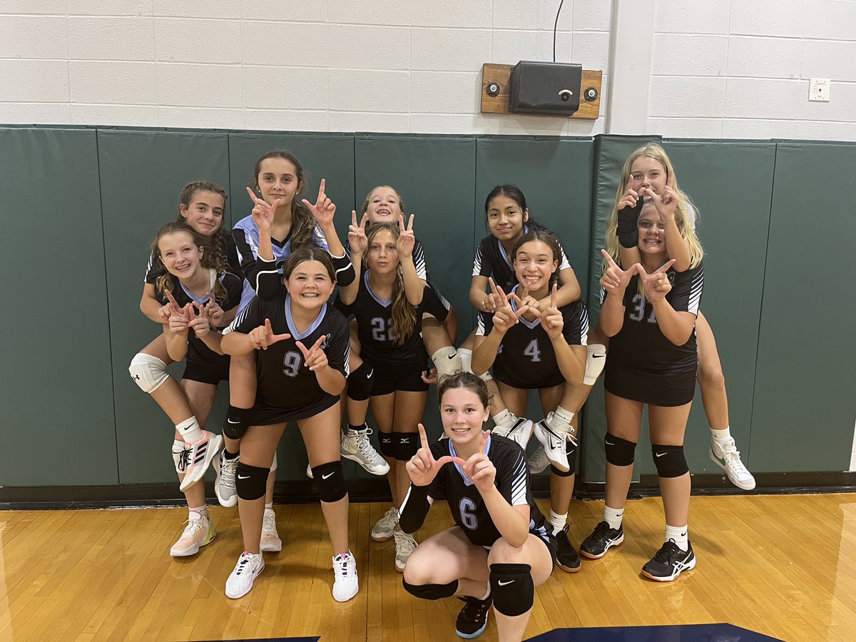 7th &amp; 8th grade Spartans fought hard for a big win vs. South Oldham tonight! 🏐⚔️ #gospartans #mcms