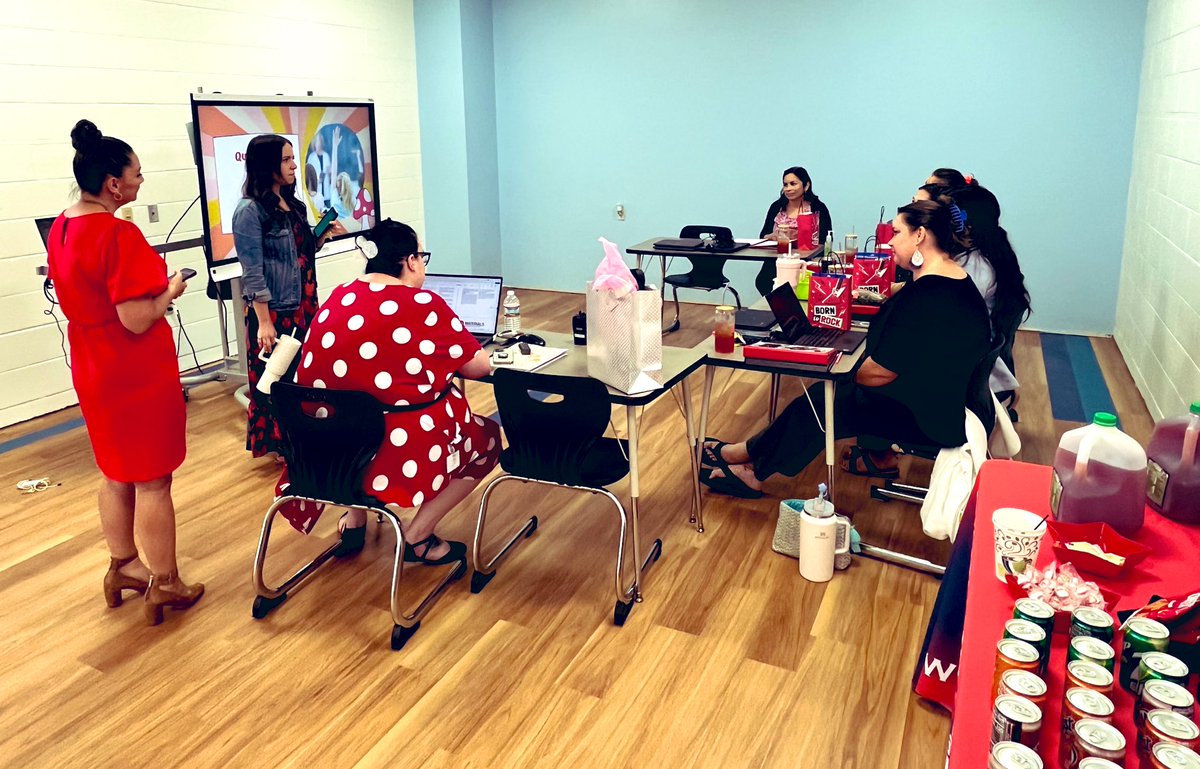 KimEllis23's tweet photo. ☕️ “Spilling the Tea” ☕️
Our new Dawson TEA-chers are already set up for success! Exemplar teacher, Mrs. Miller and IC, Ms. Lopez are doing a phenomenal job coaching, mentoring, &amp; supporting our newt Dawson Family Members! 🫖 ❤️🤍💙 @Reed0930 @dianaybar05 https://t.co/vaPcDHlsZ6