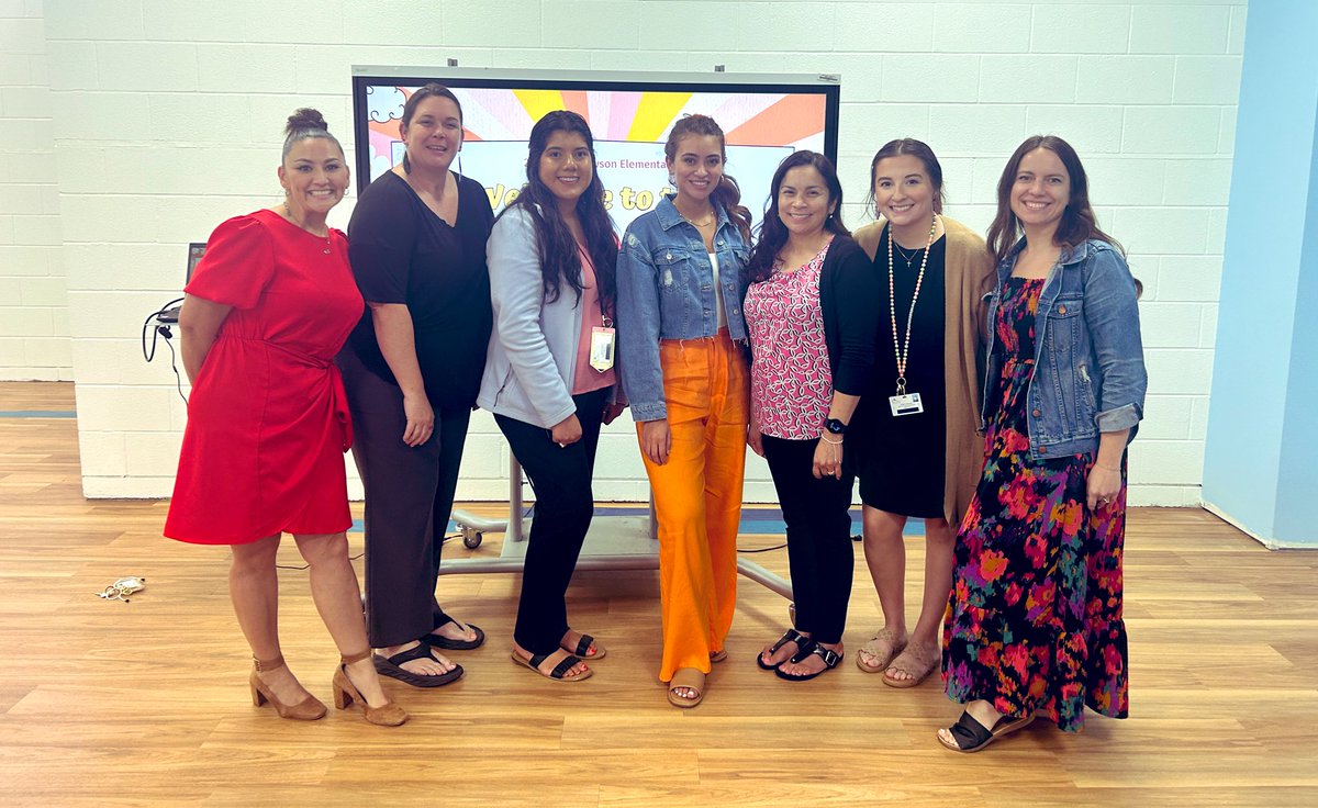 KimEllis23's tweet photo. ☕️ “Spilling the Tea” ☕️
Our new Dawson TEA-chers are already set up for success! Exemplar teacher, Mrs. Miller and IC, Ms. Lopez are doing a phenomenal job coaching, mentoring, &amp; supporting our newt Dawson Family Members! 🫖 ❤️🤍💙 @Reed0930 @dianaybar05 https://t.co/vaPcDHlsZ6