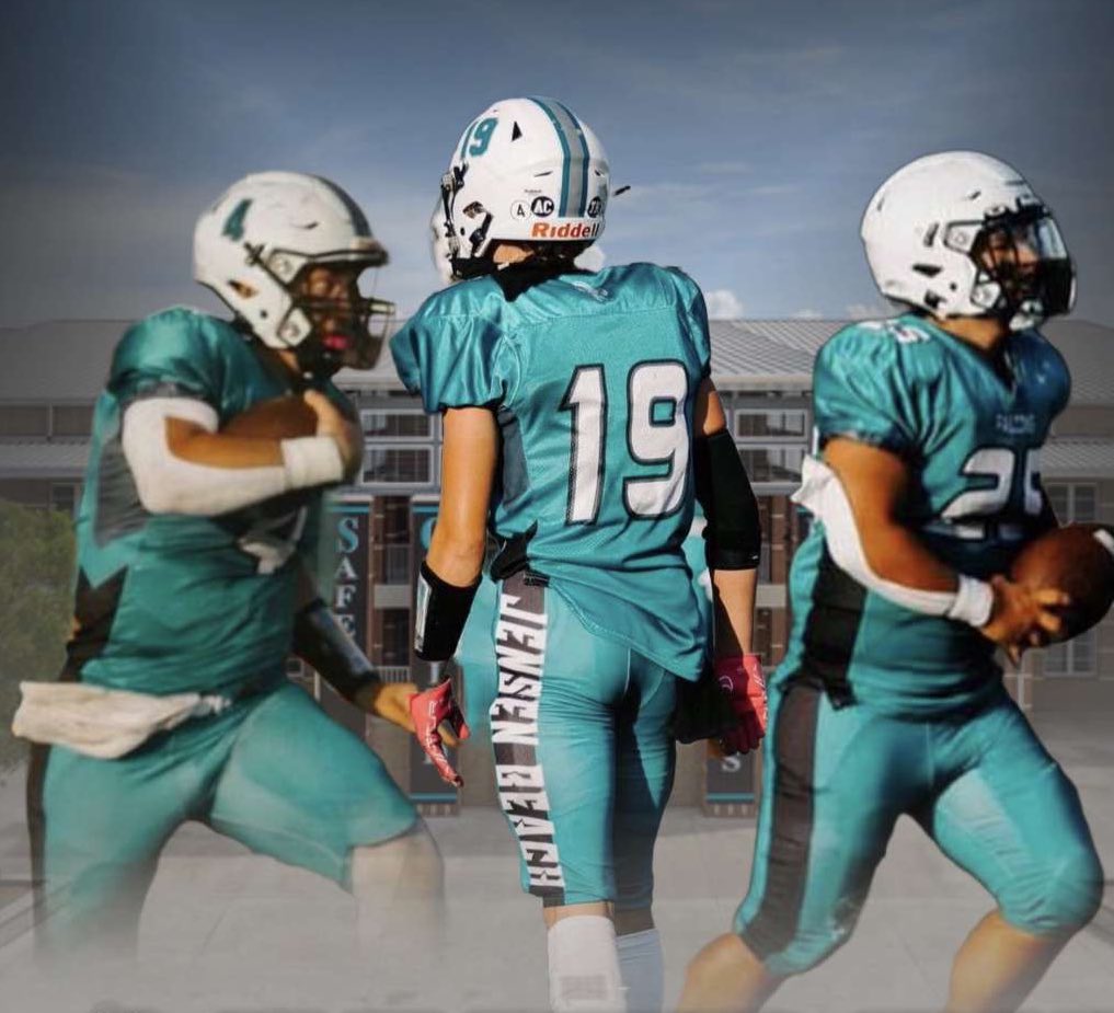 JensenBeachSNet's tweet photo. 28-0 FALCONS WIN WEEK 1
@austincon56 @Mikiem13 @Dominicduran45 WE #BeatFPC https://t.co/z0sRWLGfa4