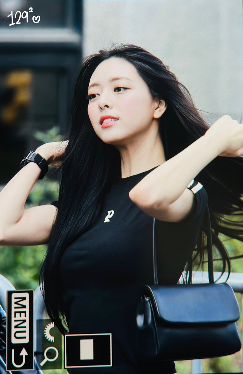 신유나 오늘 개핫해 🤯🤯🤯🤯