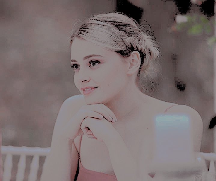 𝐈 𝐰𝐚𝐬 𝓮𝓷𝓬𝓱𝓪𝓷𝓽𝓮𝓭 𝐭𝐨 𝐦𝐞𝐞𝐭 𝐲𝐨𝐮. ✨