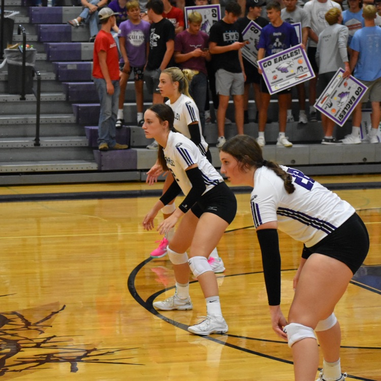 SVEagles's tweet photo. SV sweeps ahi-Line in 3. Ann leads the pack with 9 kills. Tori and Adi each add another 8 to the count. It is the first of the lasts for these two seniors. Go Eagles! #svnation https://t.co/La6rLVcJKU