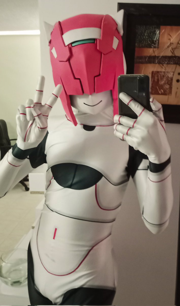 Poly Kigu (COMMISSIONS OPEN!) on X: Your last saved selfie is who you are  on the outside and your last saved meme is who you are on the inside. (Oh  God they
