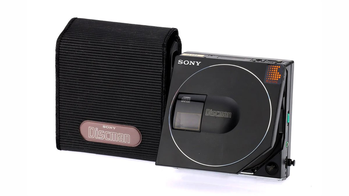Obsolete Sony on X: In 1988, Sony released the D-88 Discman, a