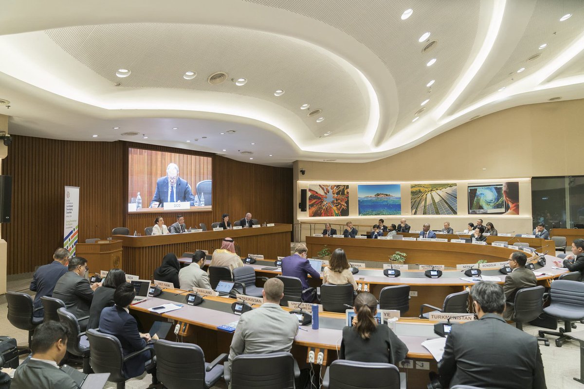 SarwatAdnan1's tweet photo. Our Regional Director at the High-Level Euro-Asia Regional Review of the Vienna Programme of Action for Landlocked Developing Countries provides country examples on how #ResidentCoordinators under the #UNReforms r supporting govts to scale up connectivity solutions. #LLDCs https://t.co/PgoLquSdj2