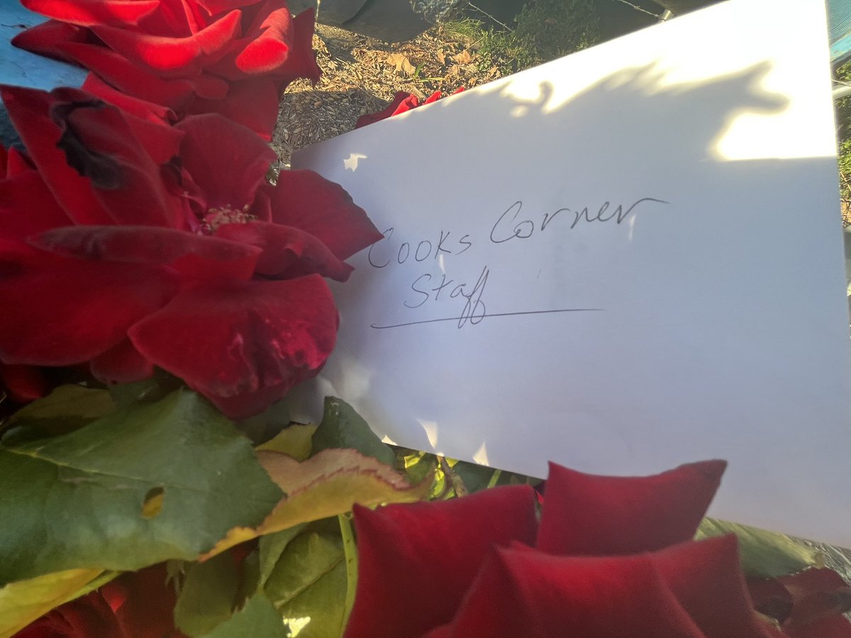 CErcoliCBS2KCAL's tweet image. A small gathering of flowers has started at the intersection down the street from last night’s shooting at #CooksCorner @kcalnews @KCBSKCALDesk