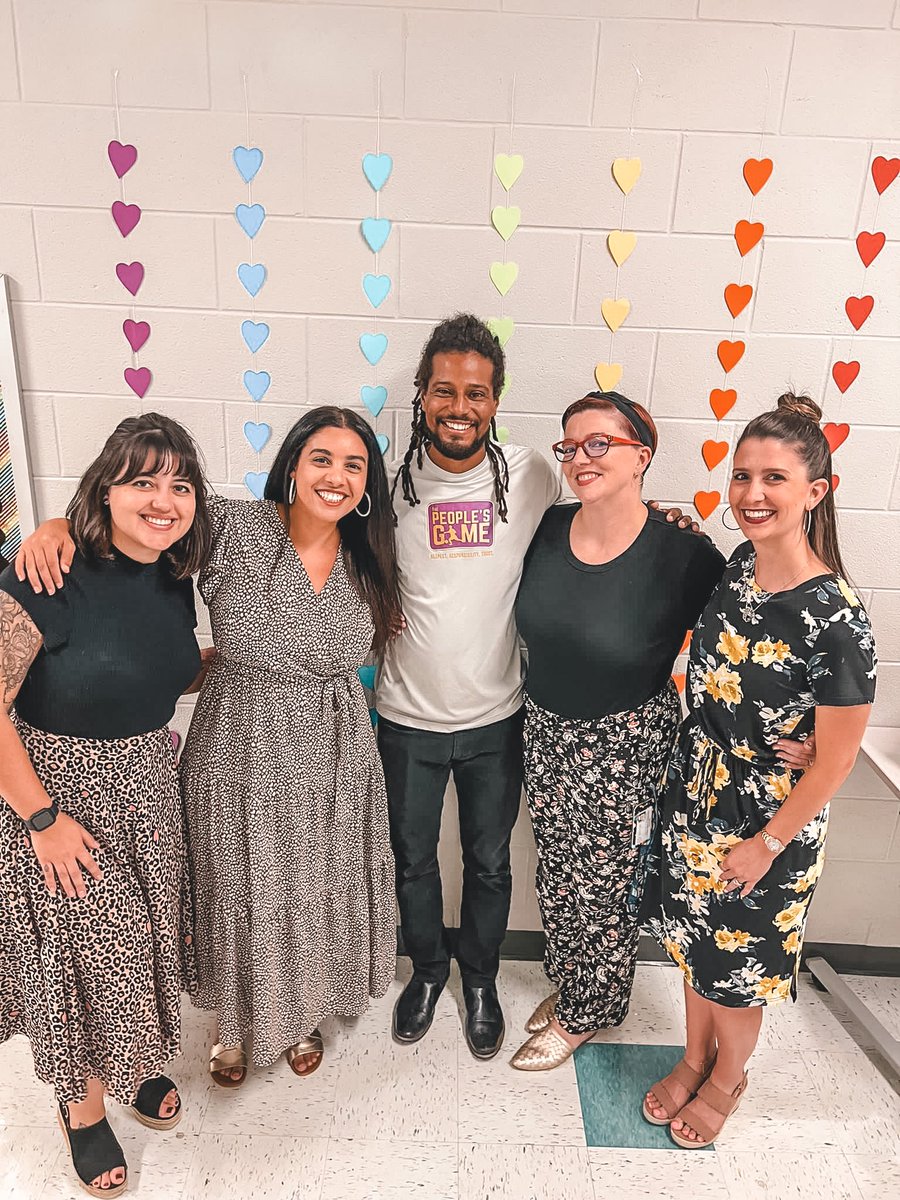 BookwormBuilder's tweet photo. 💜💙🩵💚💛❤️
This specials team is ready for year ✌🏽 together @brickhouse_sci @MrsLuizeMelo https://t.co/cmzcGFuEXT
