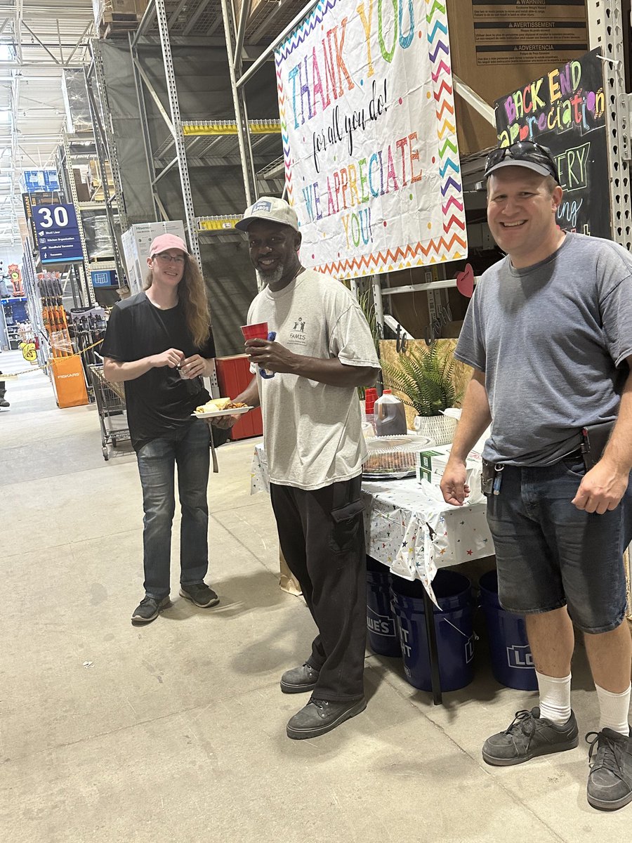 Sara Holland (@sarahollandsh) on Twitter photo A few of our back end heroes enjoying lunch today at 1126!! It has been a great week celebrating our backend teams. @FeliciaC1126 <a href="/schemeker3/">Schemeker Kennedy</a> <a href="/ryanmoringlowes/">Ryan Moring</a> <a href="/JMartinenza/">Jeff86</a> A few of our back end heroes enjoying lunch today at 1126!! It has been a great week celebrating our backend teams. @FeliciaC1126 <a href="/schemeker3/">Schemeker Kennedy</a> <a href="/ryanmoringlowes/">Ryan Moring</a> <a href="/JMartinenza/">Jeff86</a>