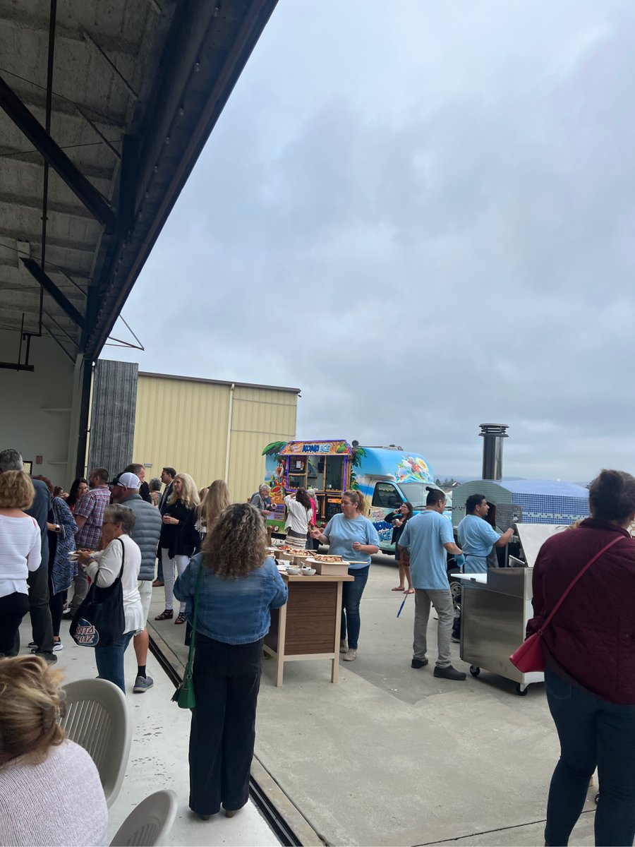 CASASCruz's tweet image. CASA networking with community leaders at the All-Chamber Mixer this afternoon.