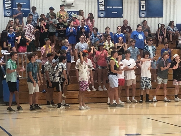 HBRHS429's tweet photo. Our Varsity team took the win tonight! And look at that student section packed to cheer them on! Way to Protect the Palace! #RoyalsProud https://t.co/bxHDNnnGbW