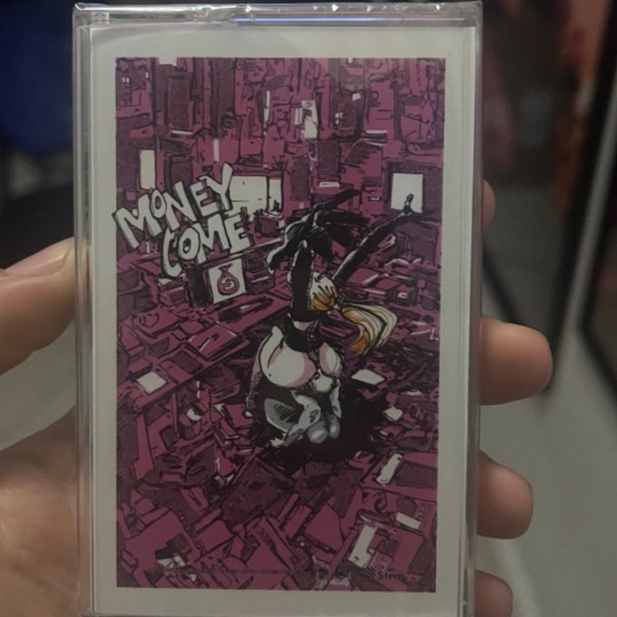 lol sneak peak of the special edition money come tapes and cover. 🥳😝 https://t.co/KIvm0Y9Swk