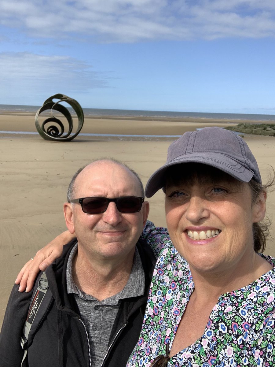 aston1970ap's tweet photo. Hubby and I always like to have a walk upto #MarysShell #Cleveleys @cleveleysnews 🐚 https://t.co/PwZjrINFHy