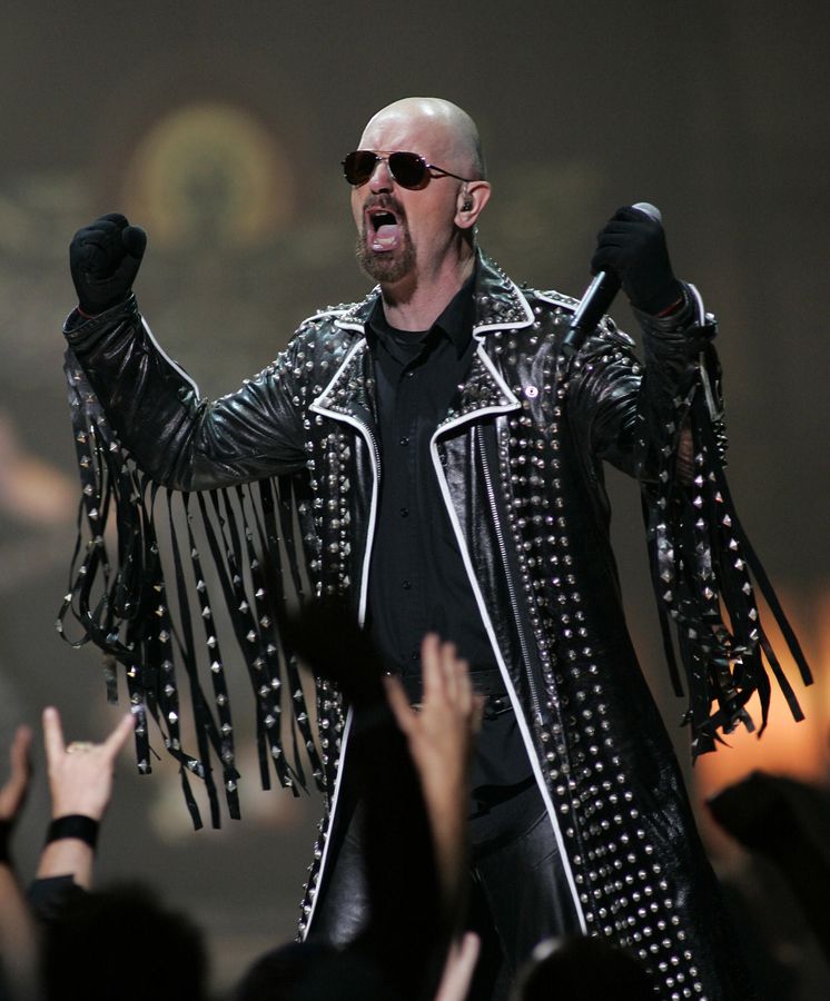 Happy 72nd Birthday to the legendary #JudasPriest singer-songwriter and 'Metal God' #RobHalford 🎉