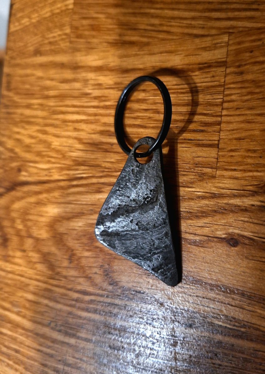 the-smiling-smithy tweet media