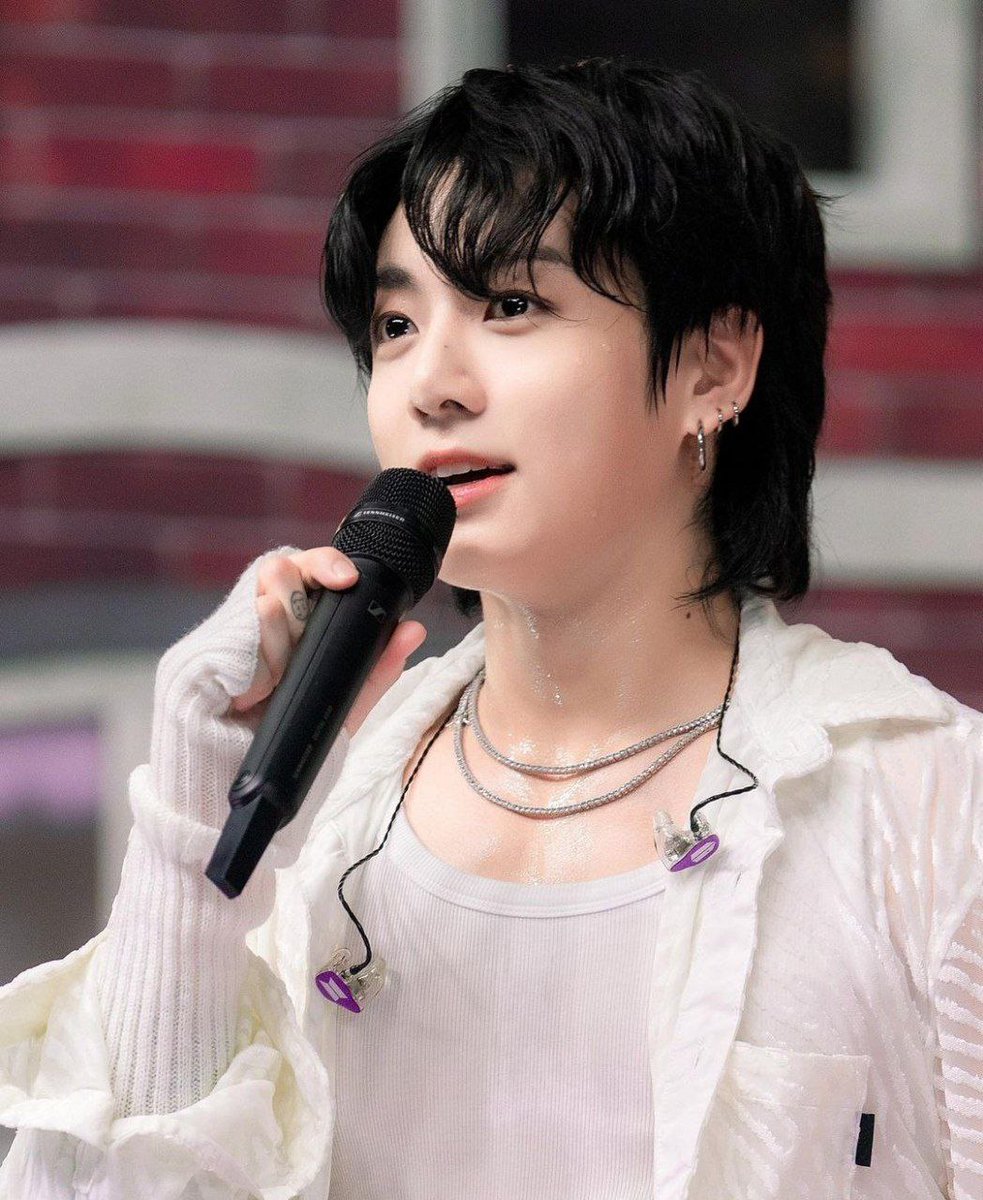 رای جونگکوکی یادتون نره
ریپ+ریت
I vote for <a href="/bts_bighit/">BTS_official</a>'s #Jungkook for #AudacyAOTS Artist of the Summer!