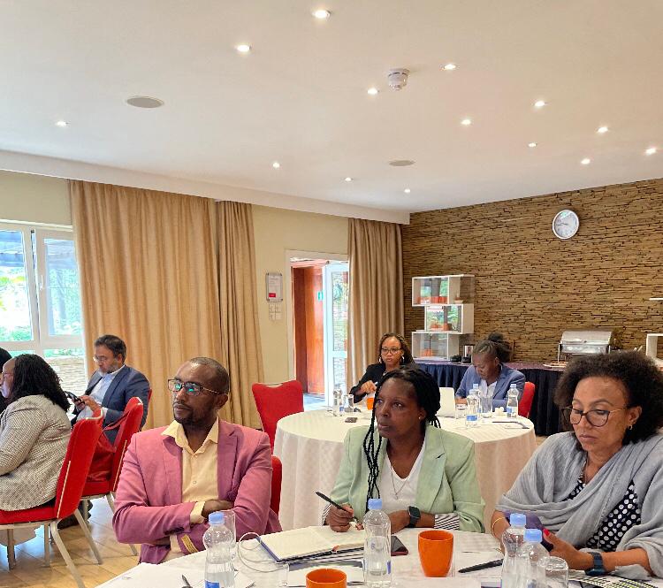 wrscke's tweet photo. 1/2 - The Council in partnership with @IFCAfrica led a sensitization workshop whose aim was to help the United Grain Millers Association (UGMA) understand the Warehouse Receipt System (WRS) concept  and how it can benefit them as off takers. #Offtakers
@Trade_Kenya https://t.co/ovk9NH5PzF