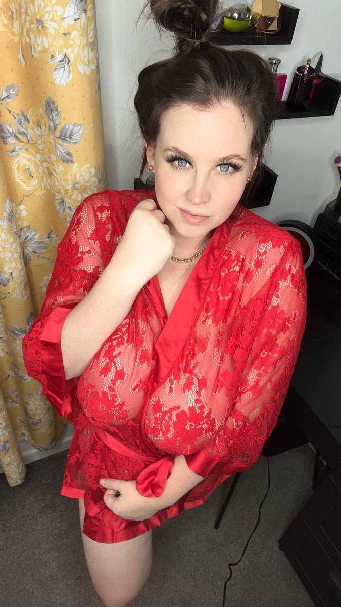 REPOST if you want me to strip ❤️