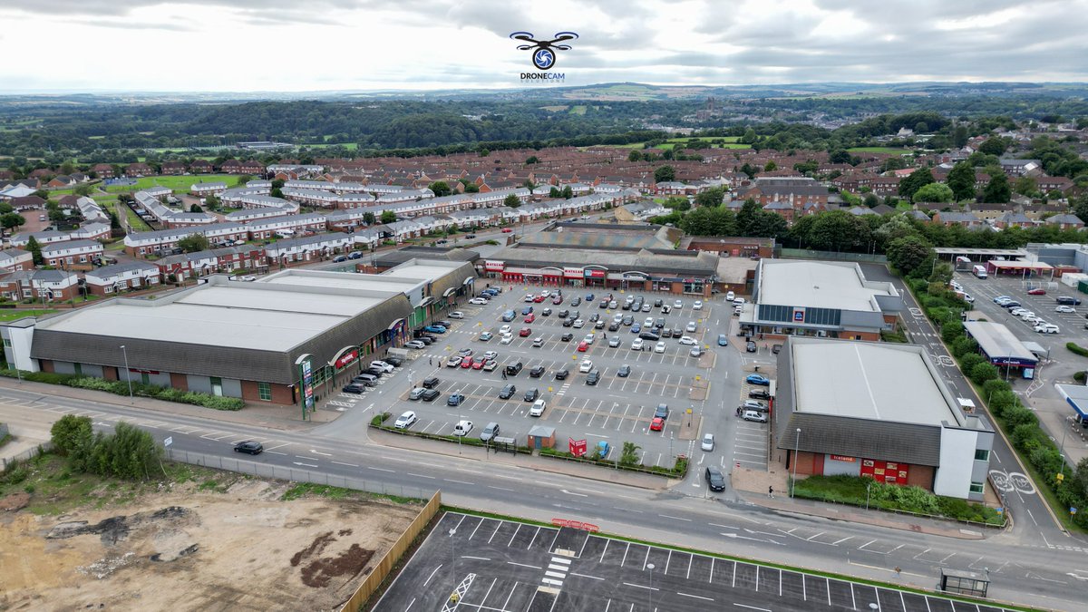 dronecamltd's tweet photo. It's been a busy week! Completed a diverse range of drone inspections including offices, pubs, retail outlets and a farm. There's no slowing down either, but we do have some availability if you require our drone services.
Have a great weekend!
#dronecamsolutions #droneservices https://t.co/M0mv8kjmPM