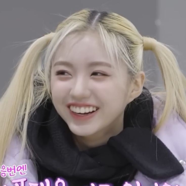 yweseo's tweet photo. @chaehyuna https://t.co/5g3sZfxO7F