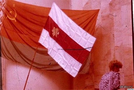 Tsihanouskaya's tweet photo. Exactly 32 years ago, only one day after Ukraine, Belarus restored its independence. A monumental day that symbolizes our enduring spirit &amp; aspiration for freedom. Now, we find ourselves fighting for independence once more. We proudly defend our right to exist as a free nation. https://t.co/mn4zPp07bw