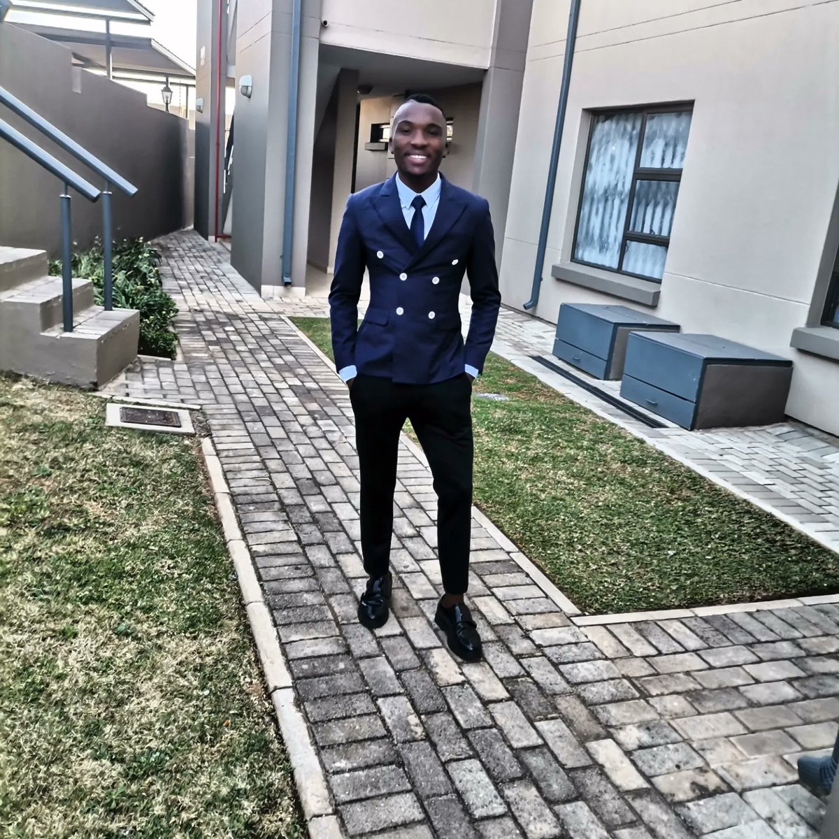 S P H I W E (@sphiweg36493996) on Twitter photo 