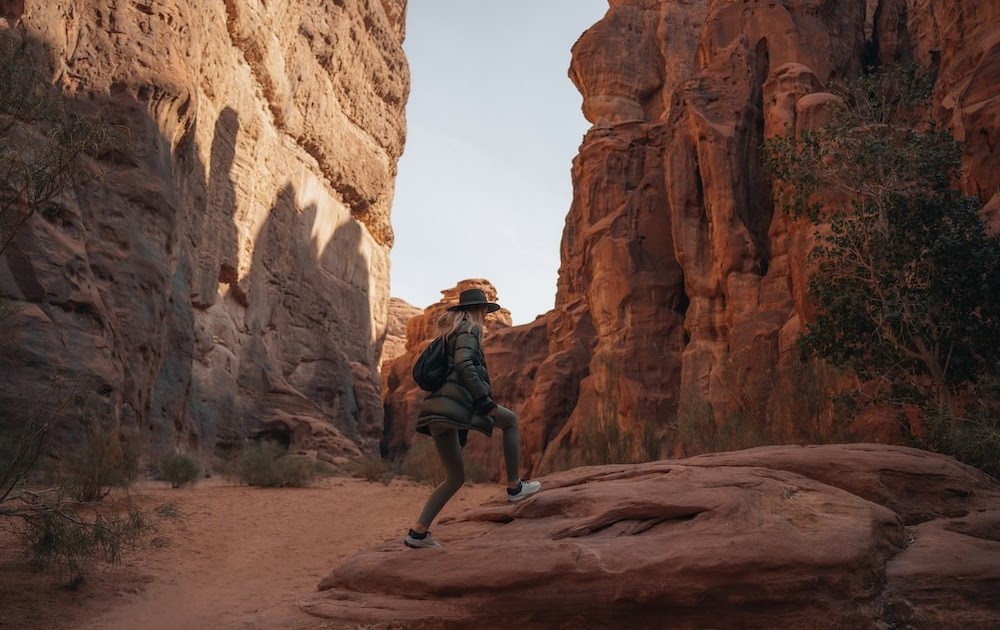 Necessary Hiking Gear dlvr.it/Sv8D8W