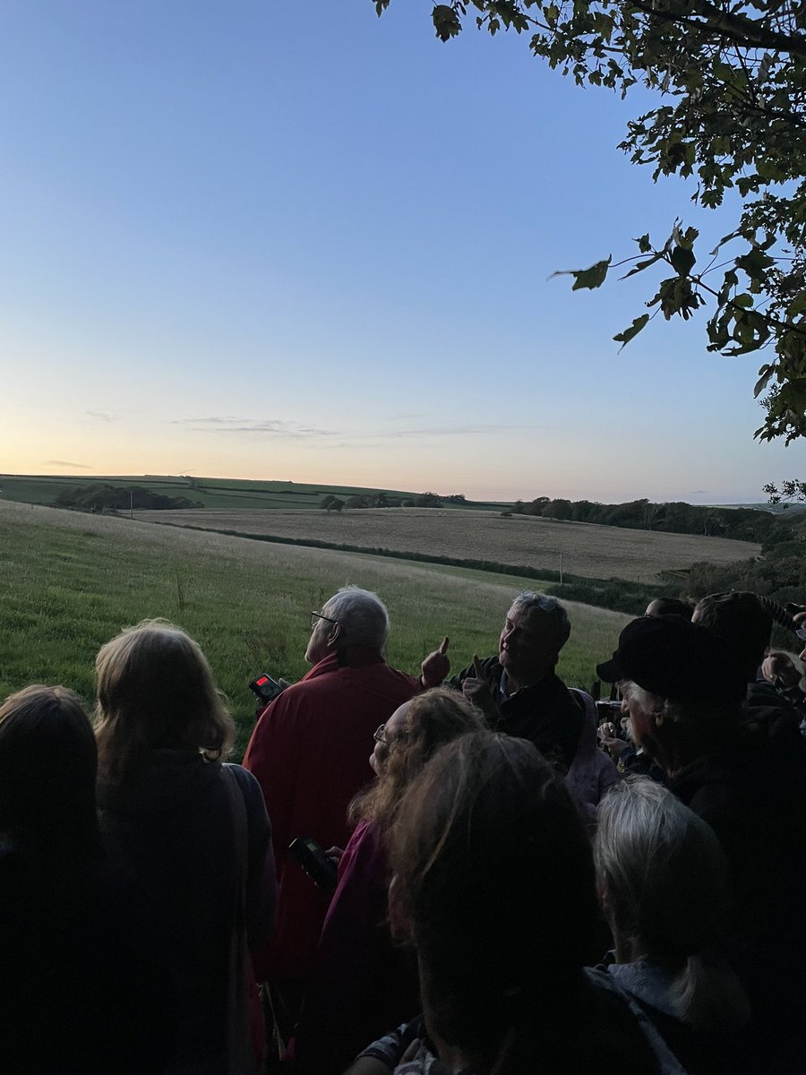 CentreBraunton's tweet photo. We had a great time last night out learning about bats on our bat walk up around the Beacon. 🦇🦋🦇
As dusk drew in we used bat detectors to identify some of the bats swooping about using their echolocation skills to feed on flying moths & insects. 🐞🪰
#connect2nature https://t.co/ApAuaGsHVn