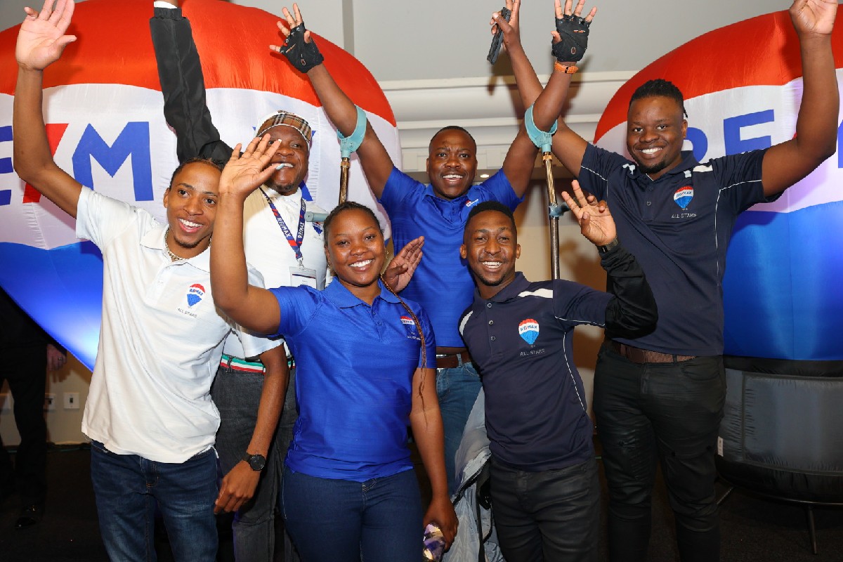 REMAX SA tweet media