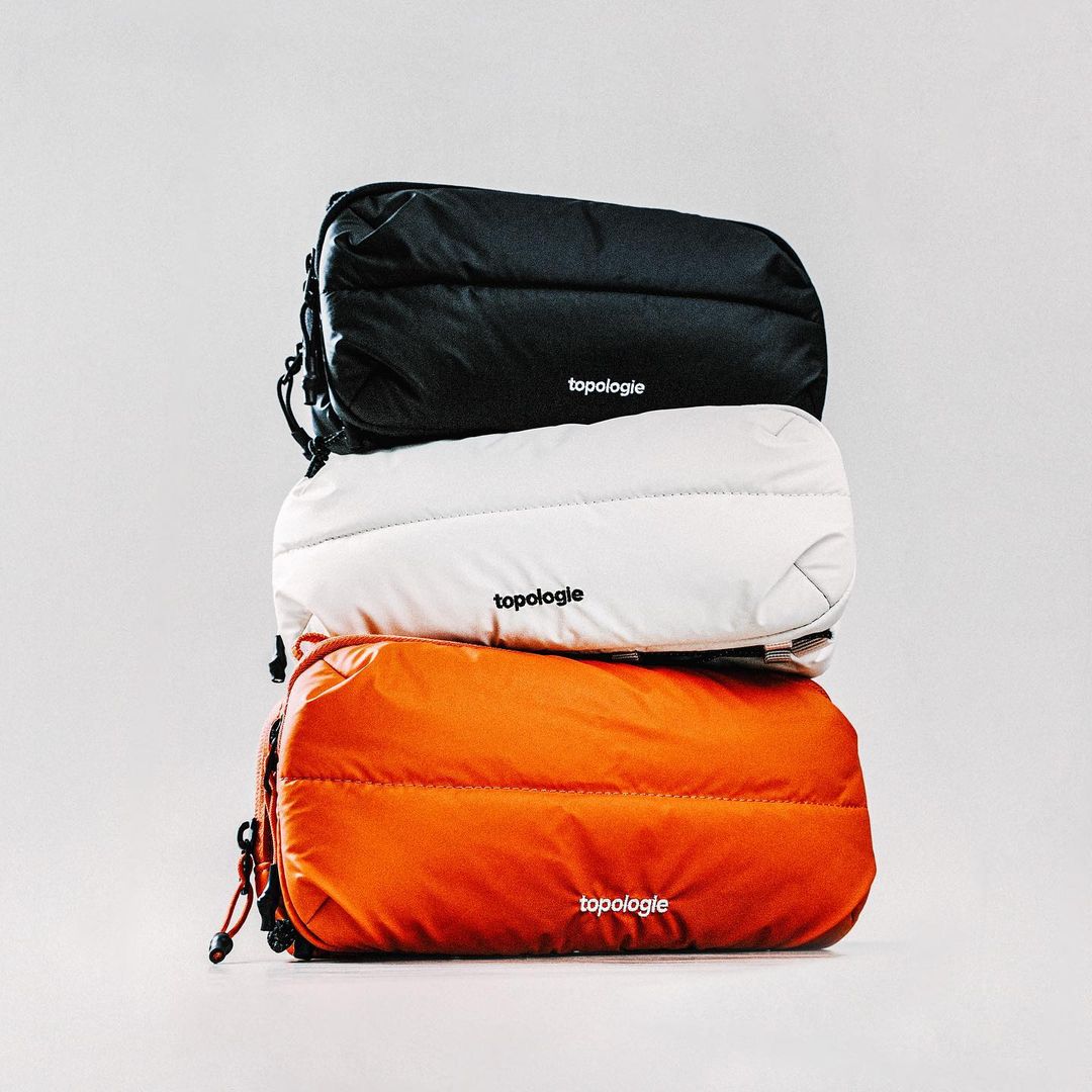 Winter Aesthetics.⁠
新しく登場したパファー素材のミニバッグはボリュームのあるシルエットでアバンギャルドなデザイン。⁠
機能性とシーズナルな美学の完璧な融合を体験できます。

ご購入はこちら
→bit.ly/44rdh98