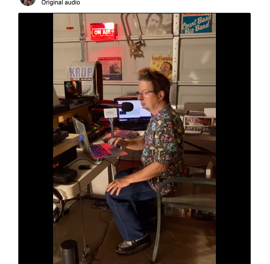 FHacksaw's tweet photo. New Orleans and New jazz Release MP3: https://t.co/AbwsMbHsNg #Phoenix #jazz radio for nearly 50 years. Around then &amp; still here now, #blues #onair #fullmoonhacksaw #hacksawjazz #bluesradiohacksaw. https://t.co/LKvKDlWxhj