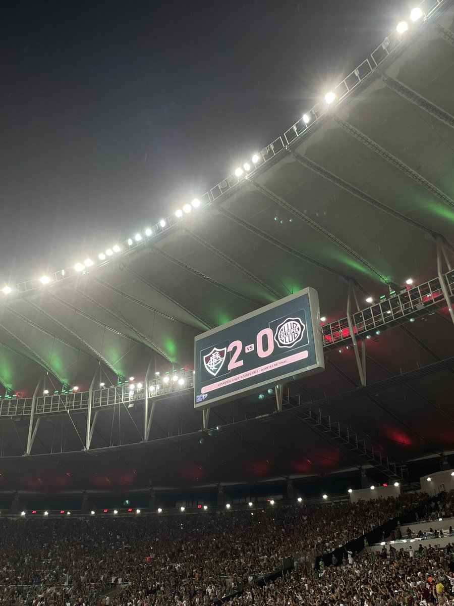 FluminenseFC's tweet photo. Vence o FLUMINENSE. https://t.co/m4GfezKaDf