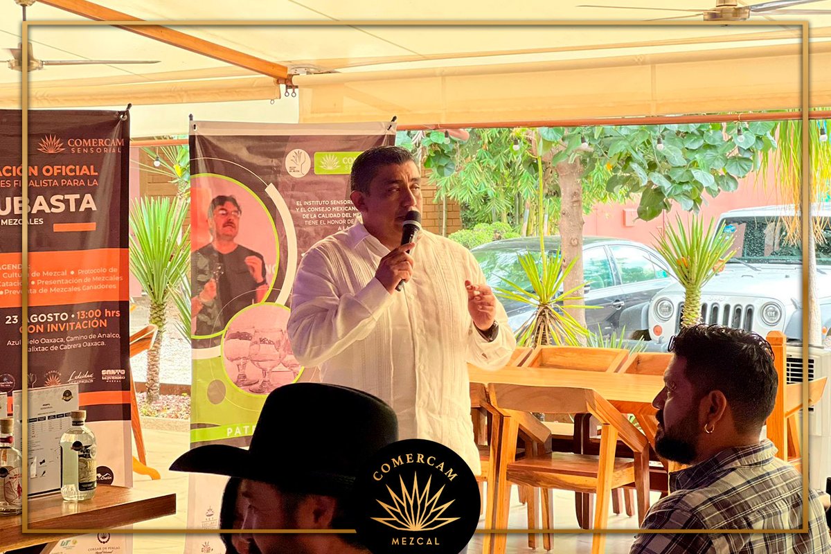 Durante la Presentación Oficial de los Mezcales Extraordinarios que participarán en la 1er. Subasta de Mezcales el 11 de septiembre en CDMX.
Trabajamos por abrir nuevas oportunidades para nuestros productores en donde se enaltezca el valor Mezcal y su inigualable calidad.