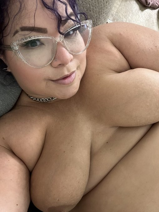 Hey guys!  I am super super close to my goal for this month! If you are interested in sexting, video<a href="/tag/mvsales"class="tags"><span>#mvsales</span></a>